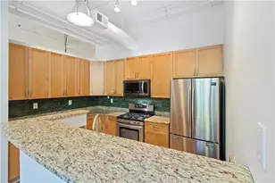 572 Edgewood Ave NE, Atlanta, GA 30312 - Photo 5