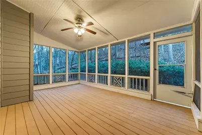 4397 Windsor Oaks Circle, Marietta, GA 30066 - Photo 19