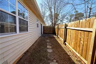 3524 Sweetgum Ln, Decatur, GA 30032 - Photo 11