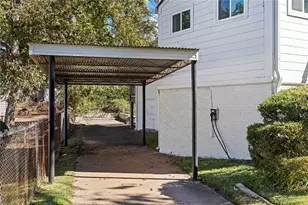 2011 Lexington Ave, Atlanta, GA 30344 - Photo 3