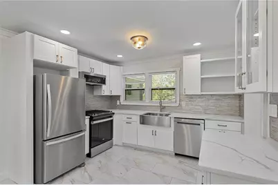 2011 Lexington Avenue, Atlanta, GA 30344 - Photo 11
