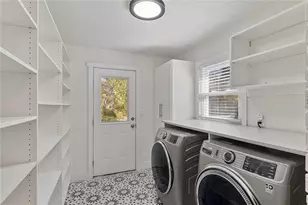 2011 Lexington Ave, Atlanta, GA 30344 - Photo 13