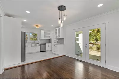 2011 Lexington Avenue, Atlanta, GA 30344 - Photo 9