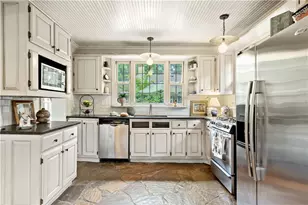 41 Clarendon Ave, Avondale Estates, GA 30002 - Photo 19