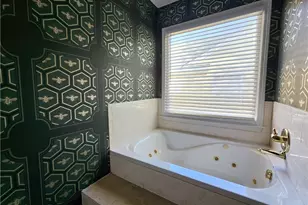 2825 Binghampton Ln, Lawrenceville, GA 30044 - Photo 17