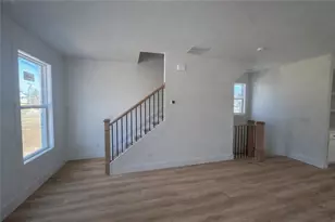 287 Bell Grove Ln, Suwanee, GA 30024 - Photo 3