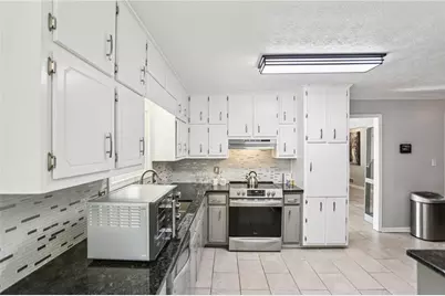 654 Conyers Road, McDonough, GA 30252 - Photo 15