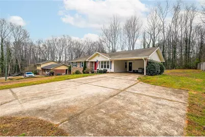 3047 Saint Charles Avenue, Gainesville, GA 30504 - Photo 3