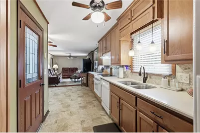 3047 Saint Charles Avenue, Gainesville, GA 30504 - Photo 17