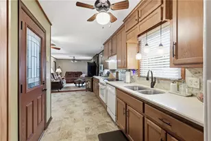 3047 St Charles Ave, Gainesville, GA 30504 - Photo 17