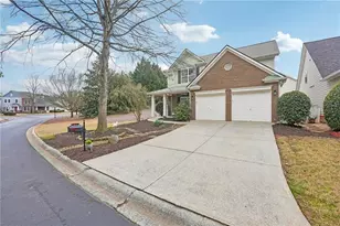 498 Highlands Loop, Woodstock, GA 30188 - Photo 3