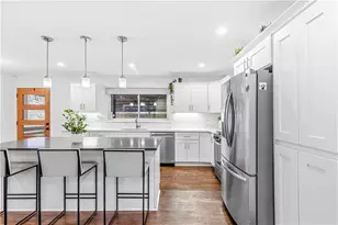 2002 Kenwood Pl SE, Smyrna, GA 30082 - Photo 7