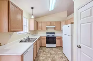 2276 Ramblewood Cir, Decatur, GA 30035 - Photo 13