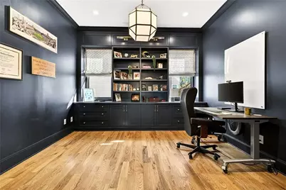 2375 Logan Circle NE, Brookhaven, GA 30319 - Photo 9