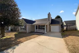 6773 Biscayne Blvd, Rex, GA 30273 - Photo 1