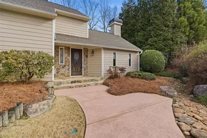 4492 Windsor Oaks Drive, Marietta, GA 30066 - Photo 3