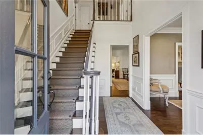 985 Club Commons Circle NE, Brookhaven, GA 30319 - Photo 3