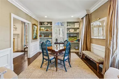 985 Club Commons Circle NE, Brookhaven, GA 30319 - Photo 5