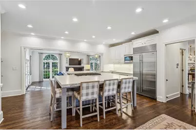 985 Club Commons Circle NE, Brookhaven, GA 30319 - Photo 13