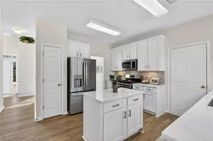 2021 Aldbury Ln, Woodstock, GA 30189 - Photo 13