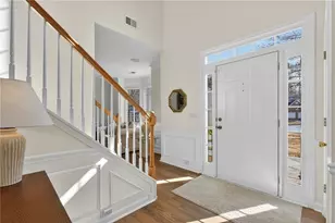 2021 Aldbury Ln, Woodstock, GA 30189 - Photo 7