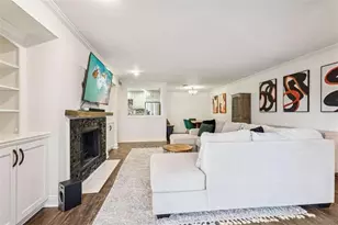 1419 Summit N Dr NE, Atlanta, GA 30324 - Photo 9