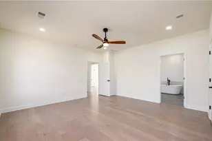 537 Stillwood Dr, Gainesville, GA 30501 - Photo 15