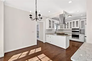 2428 Kings Arms Dr NE, Atlanta, GA 30345 - Photo 11