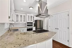 2428 Kings Arms Dr NE, Atlanta, GA 30345 - Photo 15