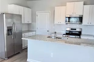 11071 Suria Dr SE, Covington, GA 30016 - Photo 5