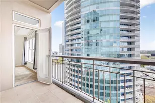 3334 Peachtree Rd NE, Atlanta, GA 30326 - Photo 17