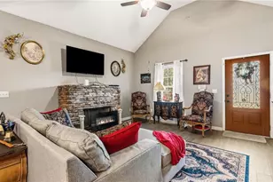 825 Shannon Cir NE, Rome, GA 30161 - Photo 7