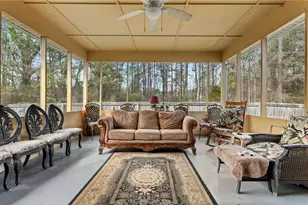 825 Shannon Cir NE, Rome, GA 30161 - Photo 17