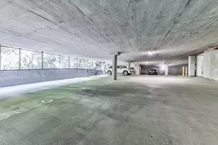 211 Colonial Homes Dr NW, Atlanta, GA 30309 - Photo 31