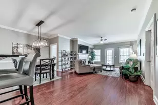 211 Colonial Homes Dr NW, Atlanta, GA 30309 - Photo 5