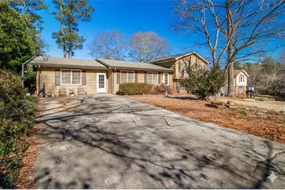 1733 Lamancha Drive, Lawrenceville, GA 30044 - Photo 3