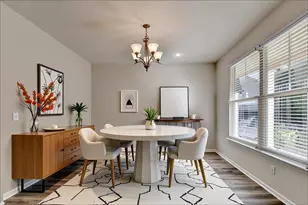 829 Still Hill Ln, Lawrenceville, GA 30045 - Photo 9