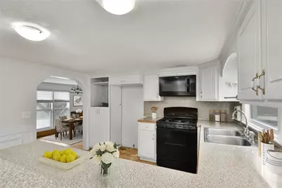 9871 Cumming Highway, Canton, GA 30115 - Photo 9