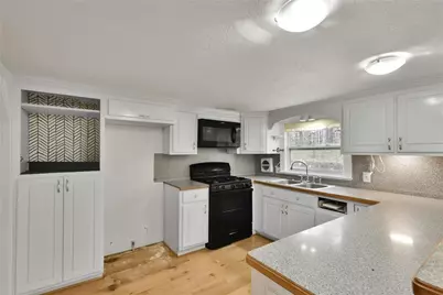 9871 Cumming Highway, Canton, GA 30115 - Photo 11