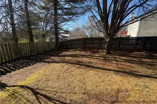 10415 Plantation Bridge Dr, Alpharetta, GA 30022 - Photo 19