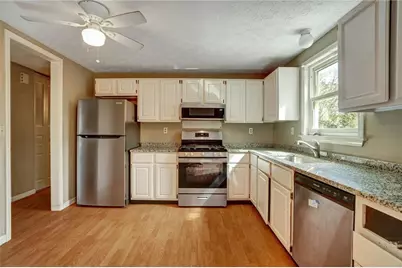 10415 Plantation Bridge Drive, Alpharetta, GA 30022 - Photo 11