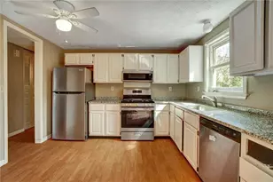 10415 Plantation Bridge Dr, Alpharetta, GA 30022 - Photo 11