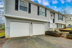 10415 Plantation Bridge Dr, Alpharetta, GA 30022 - Photo 5