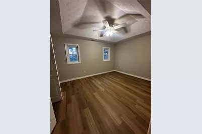 6160 Shoreland Circle, Buford, GA 30518 - Photo 9