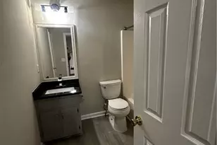 6160 Shoreland Cir, Buford, GA 30518 - Photo 11