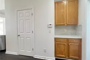 3870 Parham Way, Atlanta, GA 30349 - Photo 5