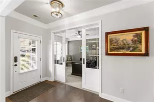 1304 Burnam Wood Dr, Gainesville, GA 30501 - Photo 3