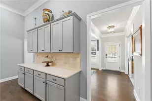 1304 Burnam Wood Dr, Gainesville, GA 30501 - Photo 9