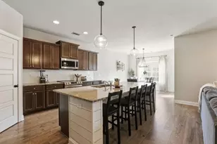 1317 Elmswood Glen Way, Lawrenceville, GA 30045 - Photo 5