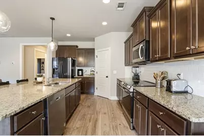 1317 Elmswood Glen Way, Lawrenceville, GA 30045 - Photo 7